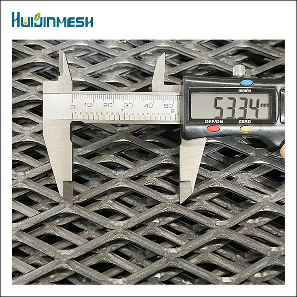 Expanded metal security mesh fencing 4×8 5×10 diamond hexagonal fish type Gothic holes